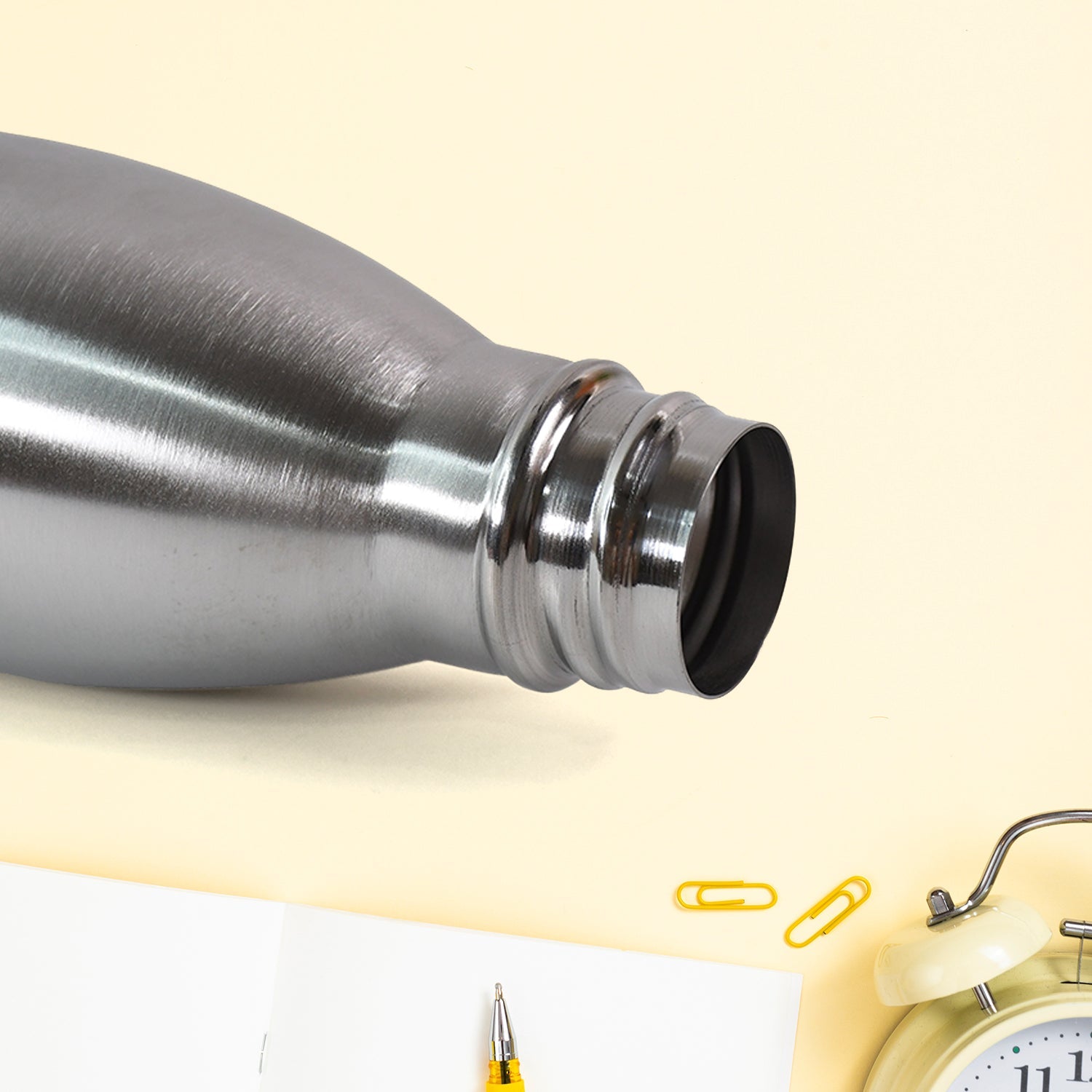 Stainless Steel Water Bottle Approx 1000ML (1 Pc) Stainless Steel Water Bottle Approx 1000ML (1 Pc)
